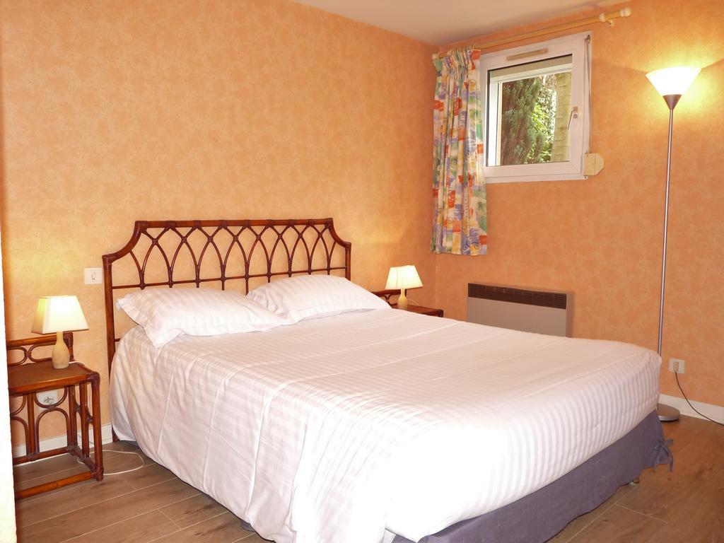 Ariane Hotel Joue-les-Tours Exterior photo