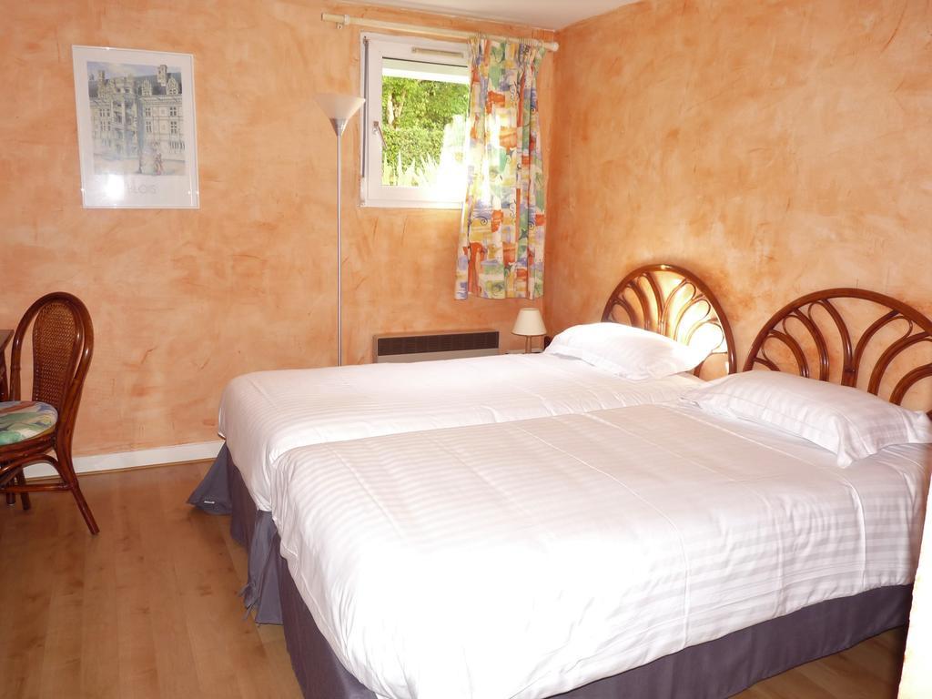 Ariane Hotel Joue-les-Tours Exterior photo