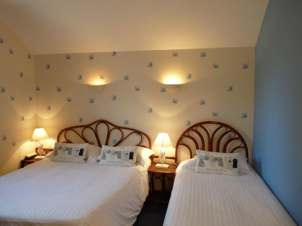Ariane Hotel Joue-les-Tours Exterior photo