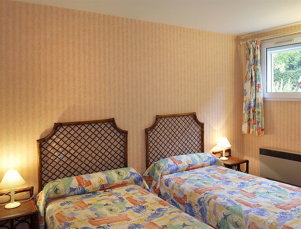 Ariane Hotel Joue-les-Tours Exterior photo