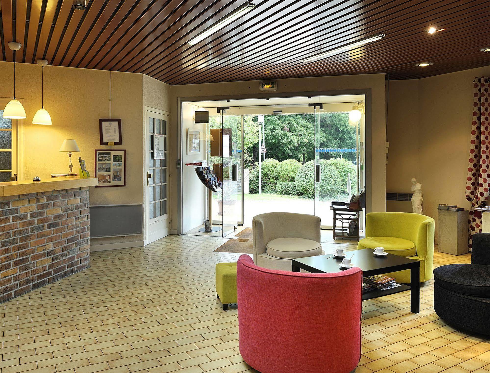 Ariane Hotel Joue-les-Tours Exterior photo